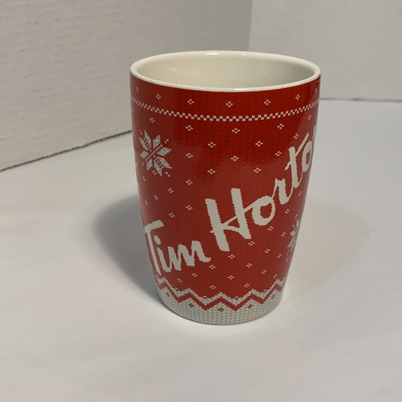 Tim Hortons limited Edition Holiday Mug #015 Christmas Red & White Collectable - Picture 2 of 7